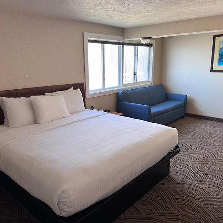 Promenade Inn & Suites Oceanfront Seaside Εξωτερικό φωτογραφία