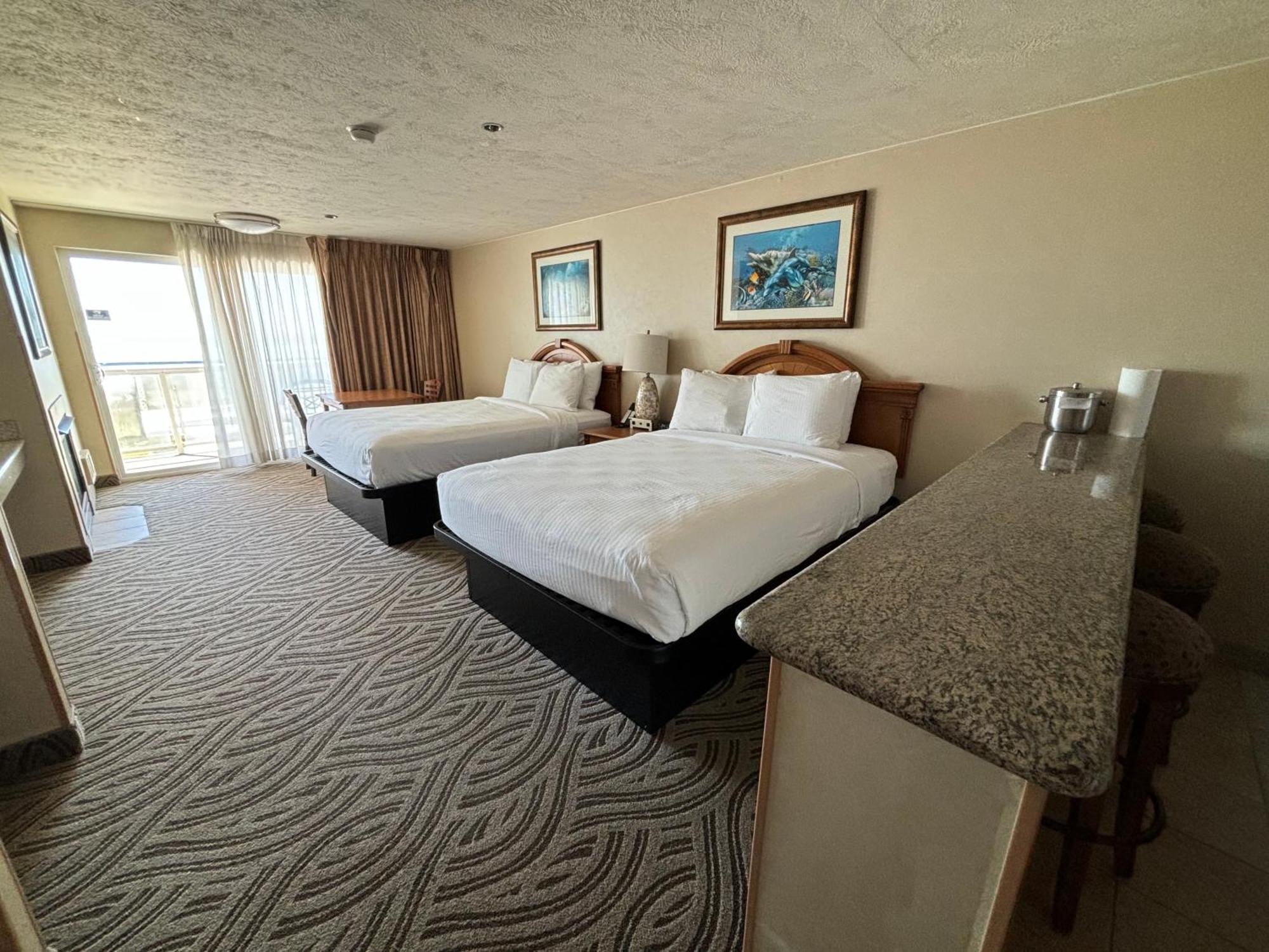 Promenade Inn & Suites Oceanfront Seaside Εξωτερικό φωτογραφία