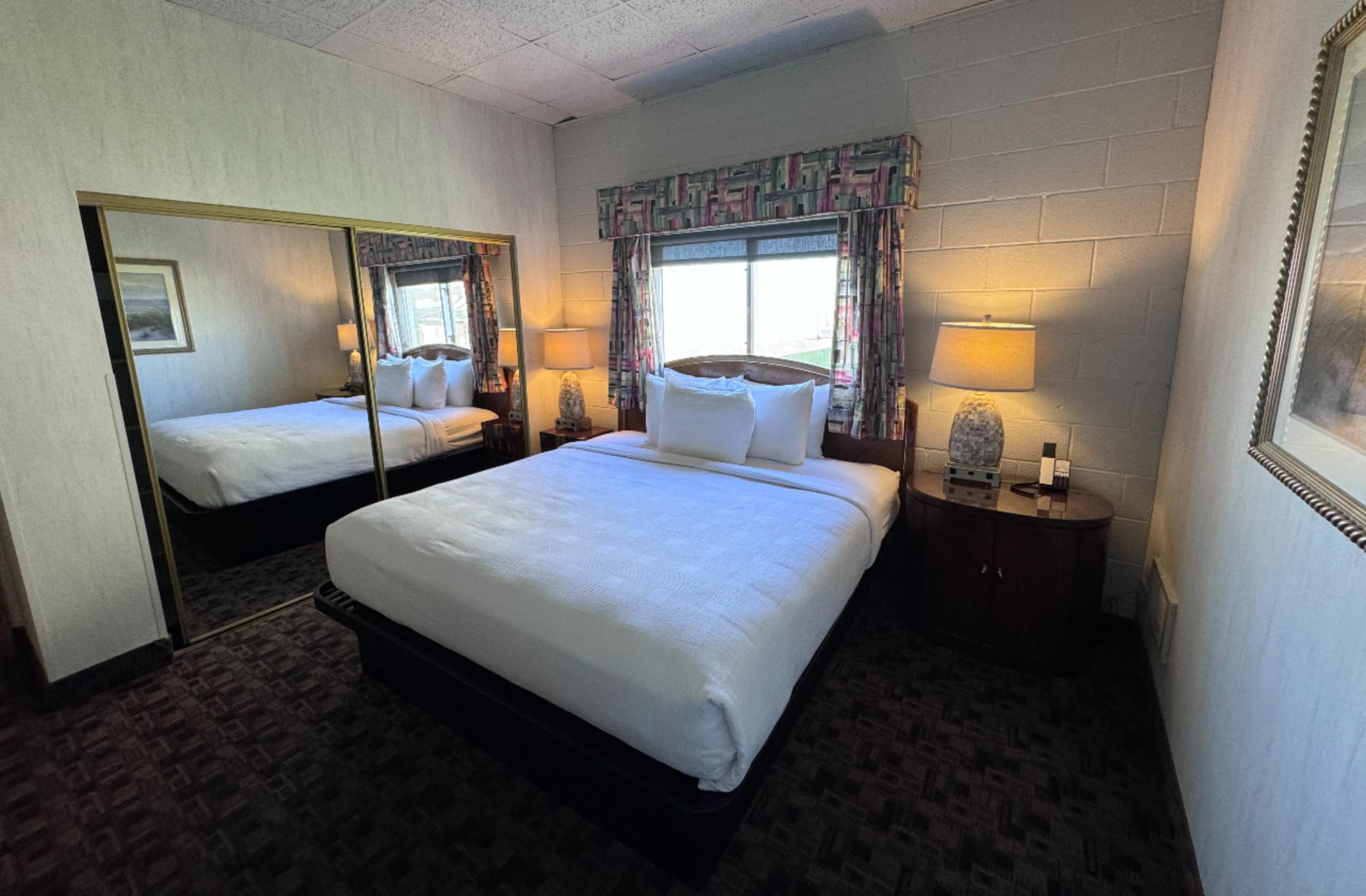Promenade Inn & Suites Oceanfront Seaside Εξωτερικό φωτογραφία