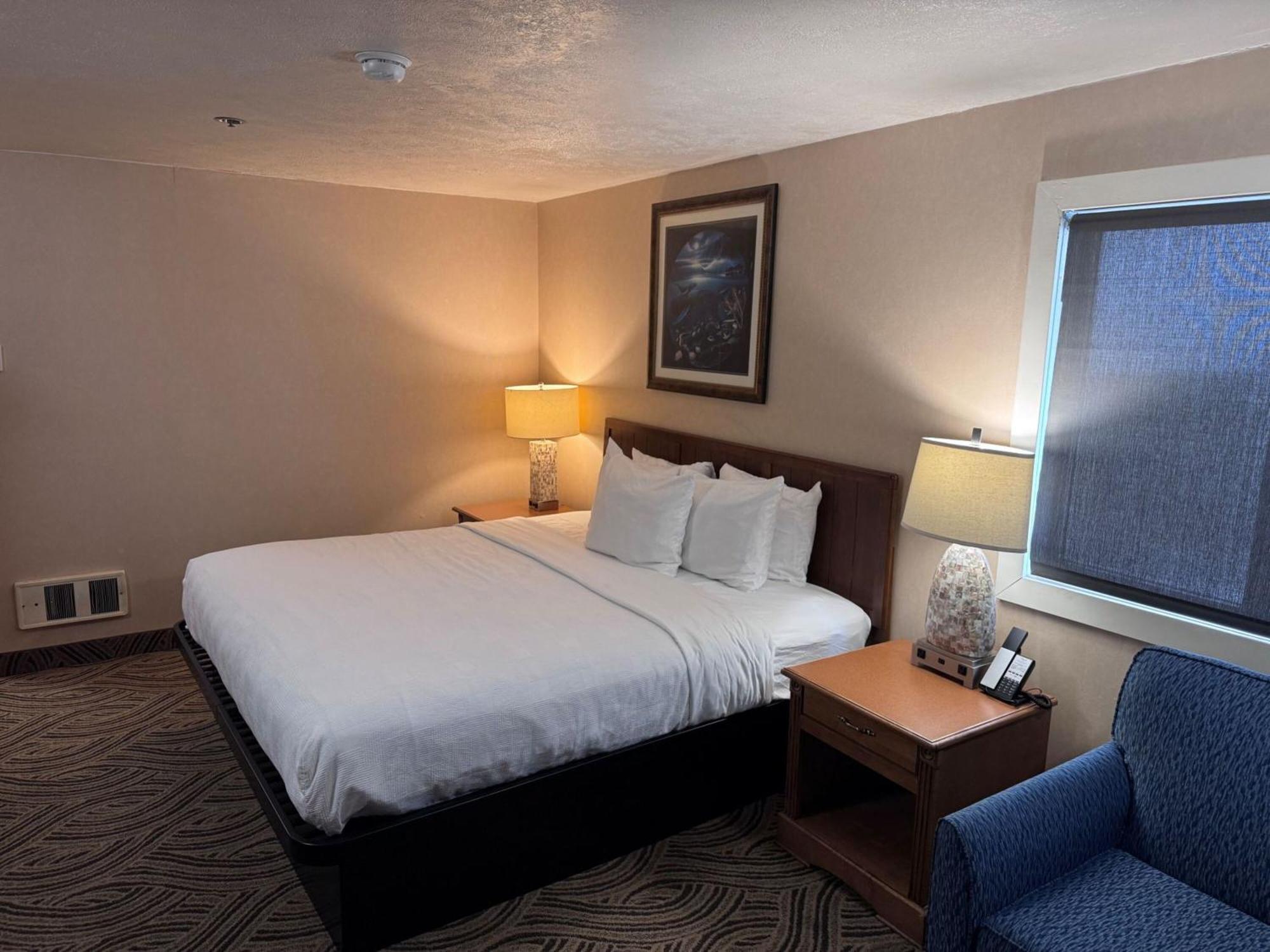 Promenade Inn & Suites Oceanfront Seaside Εξωτερικό φωτογραφία