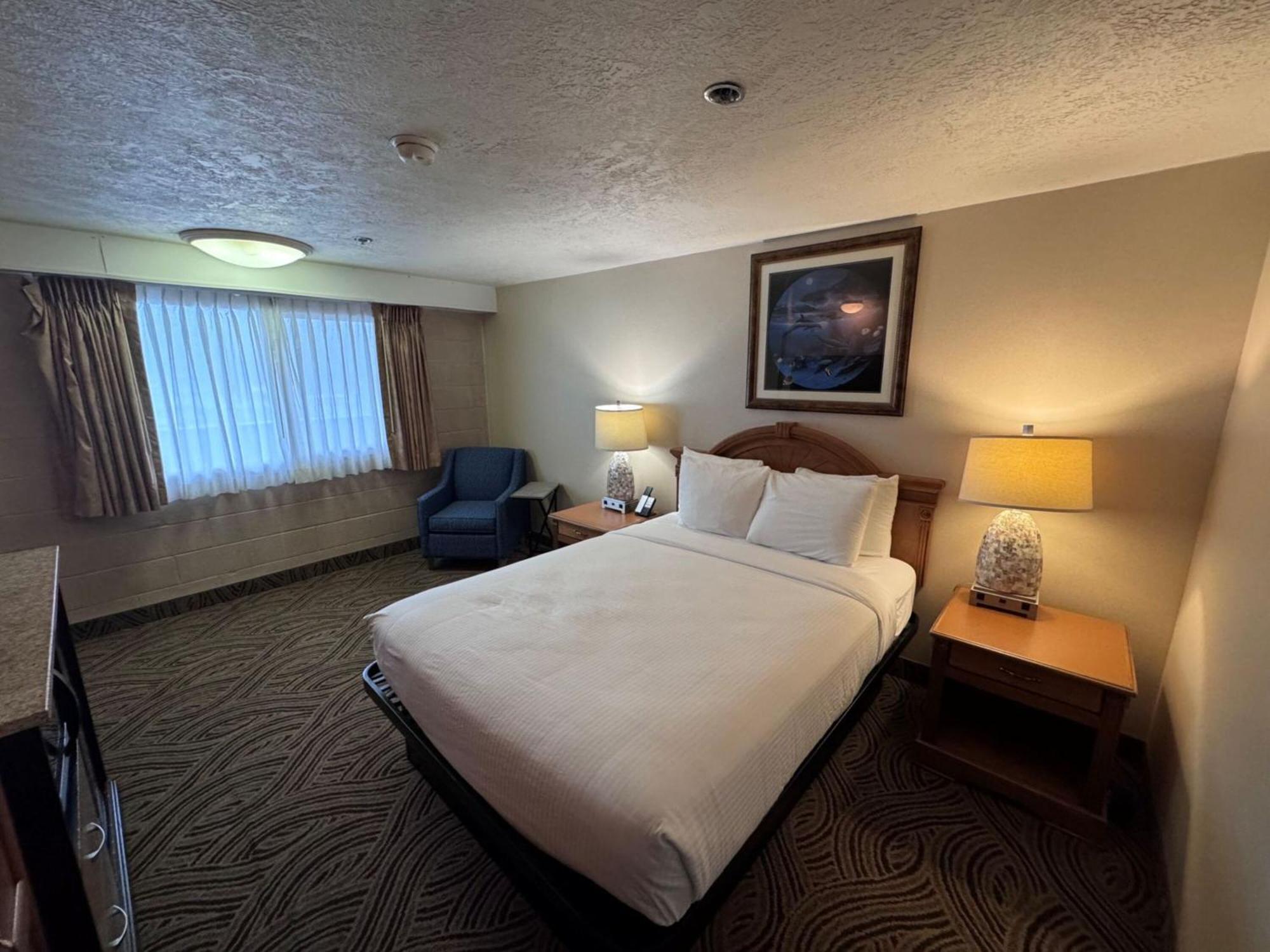 Promenade Inn & Suites Oceanfront Seaside Εξωτερικό φωτογραφία